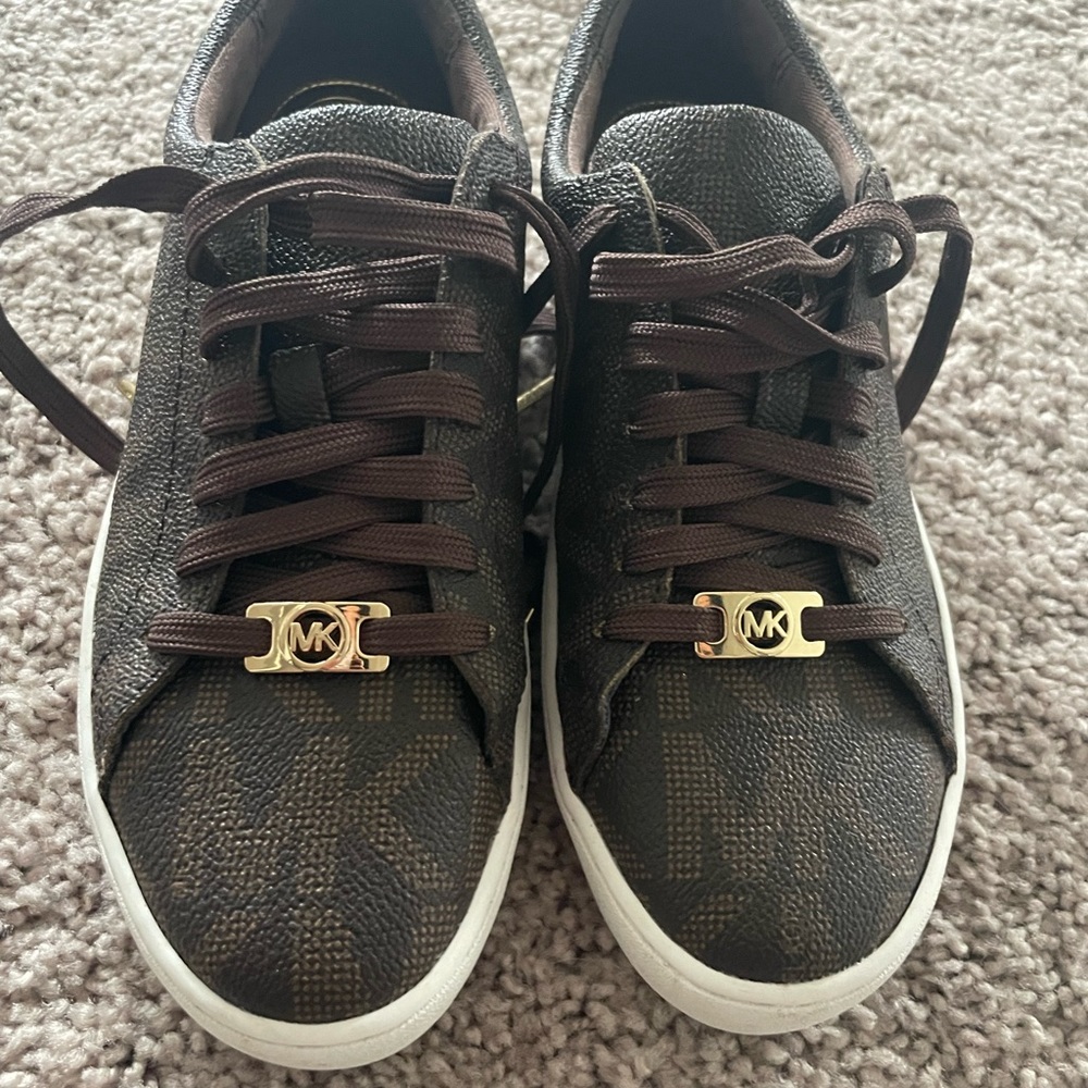 MK shoes worn twice